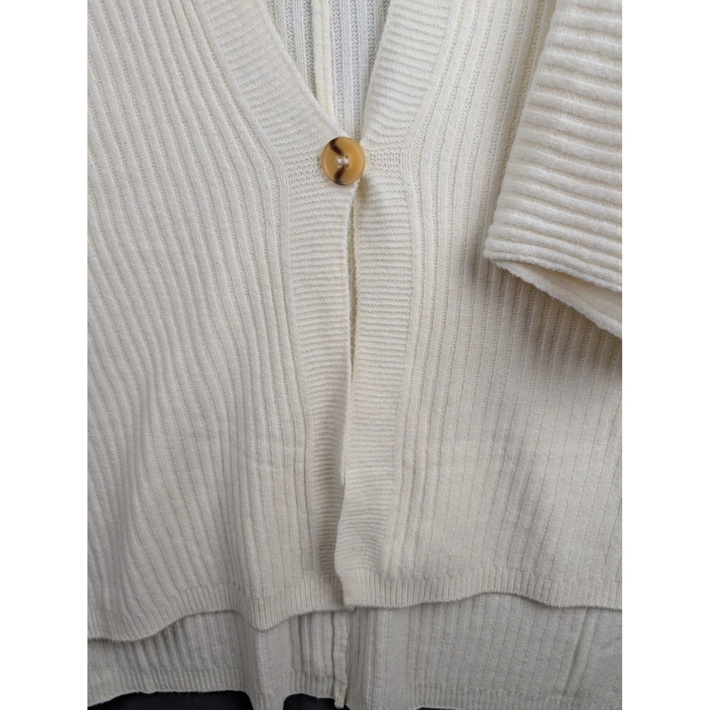 Time and Tru Ivory Ribbed Knit Ruana Button Front Poncho One Size - Picture 2 of 8